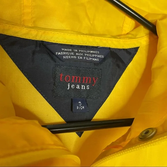 Vintage Tommy jeans jacket - Picture 10 of 10